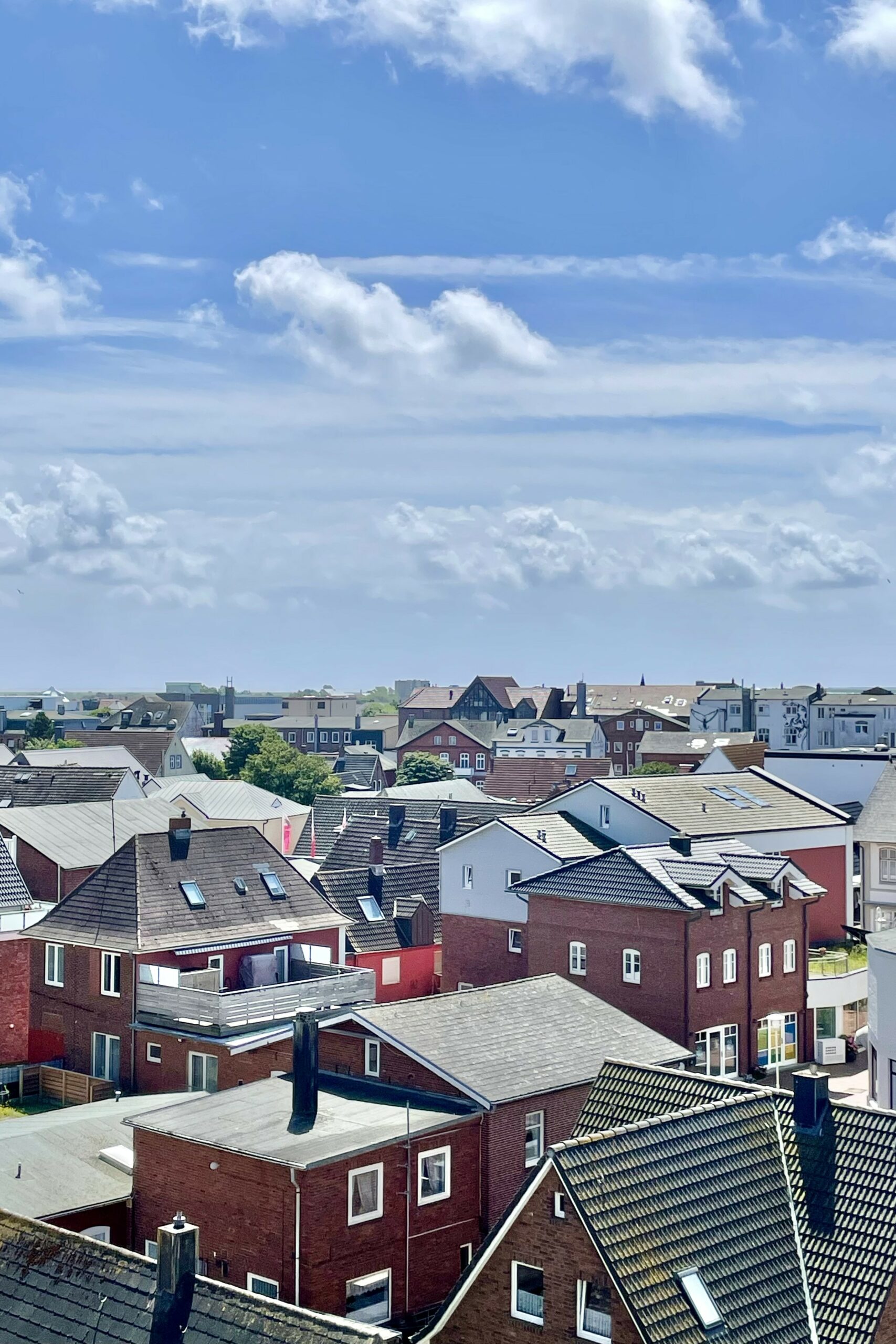 Wohnimmobilienpreise wieder über Vorjahreswerten – Bauzinsen darunter