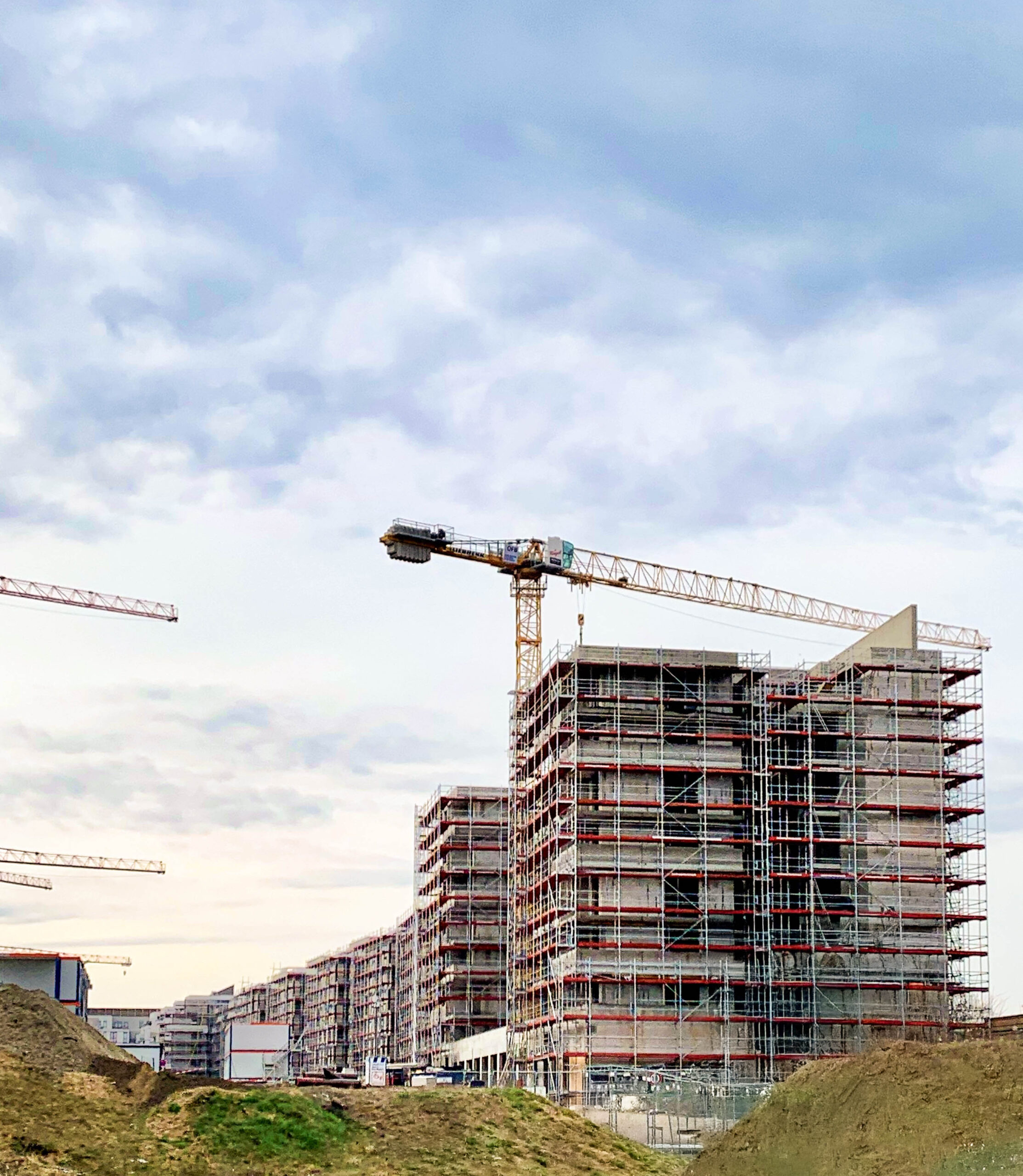 Deutschland fehlen laut IW 10.000 Bauplaner für Infrastruktur-Sondervermögen