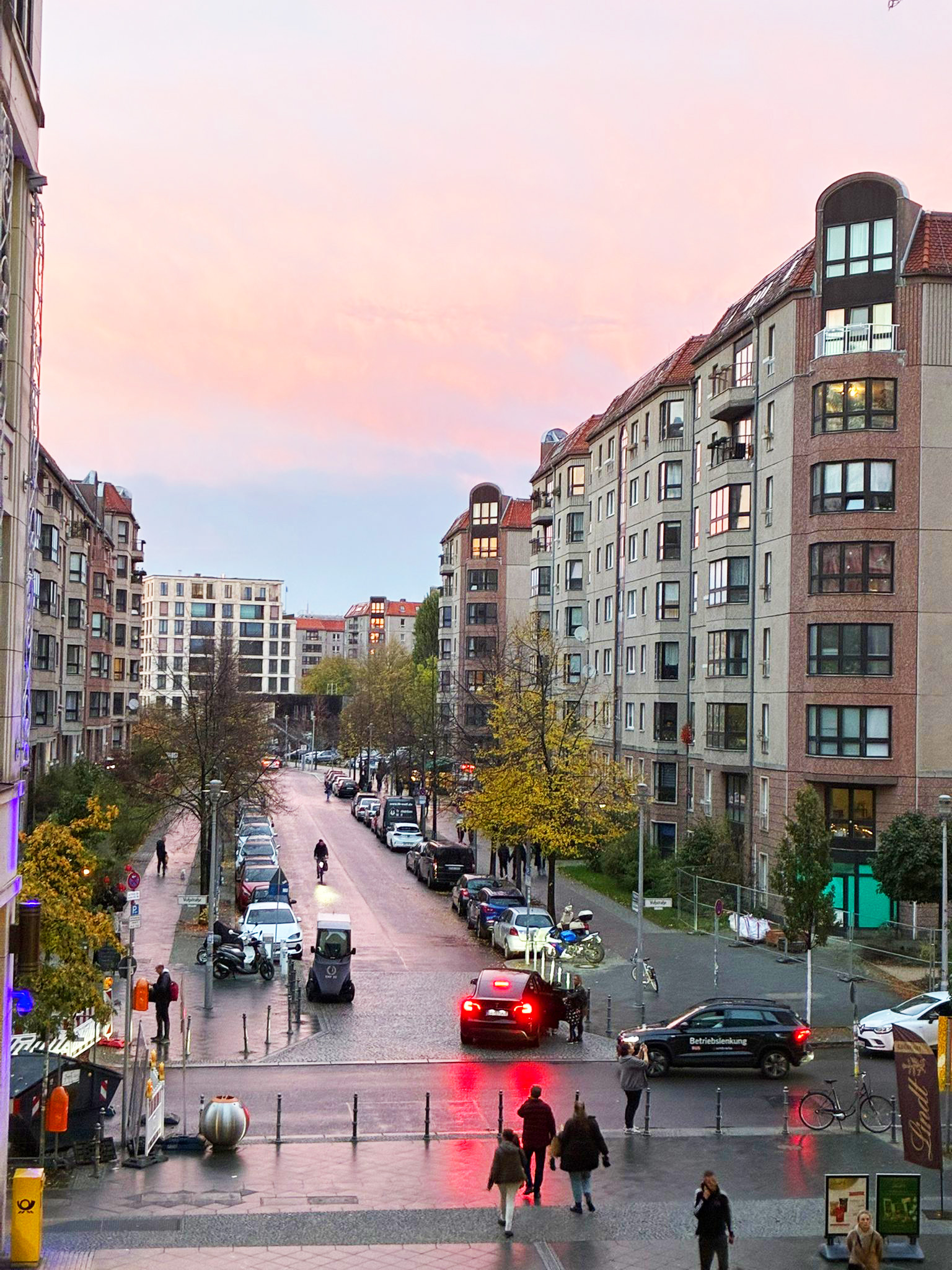 Wohneigentum wird wieder erschwinglicher – Grunderwerbsteuer belastet